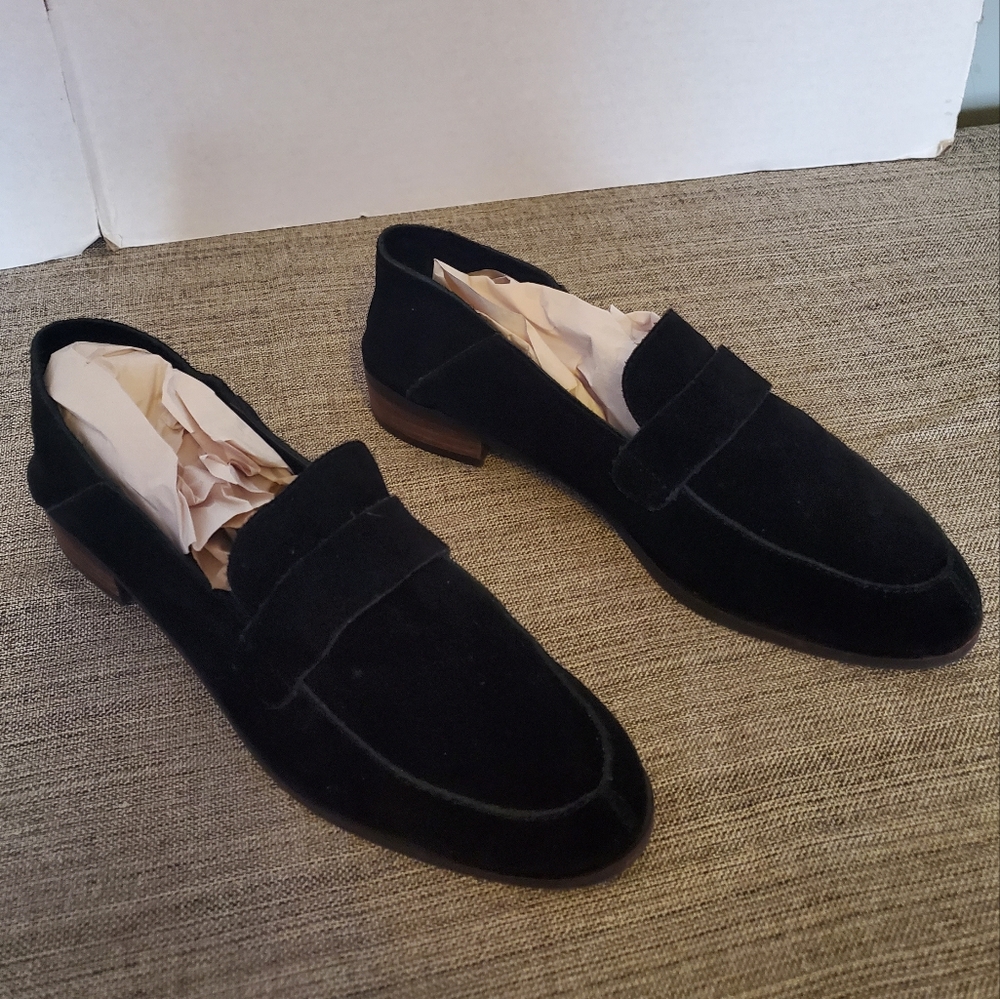 Lucky Brand Black Chennie Suede Loafers